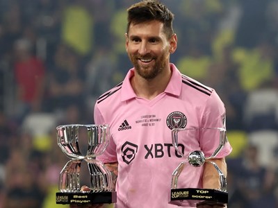Messi bị treo giò: Khi luật lệ thách thức siêu sao