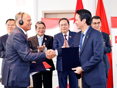 BIDV ký biên bản ghi nhớ hợp tác với Trade Data Monitor