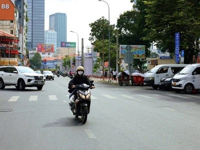 Dự báo thời tiết 12.8: Cả nước giảm nhiệt, Nam Bộ có mưa vào chiều tối