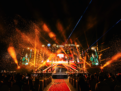 “Choáng” với “siêu sân khấu” tại Đại nhạc hội T&T City Millennia