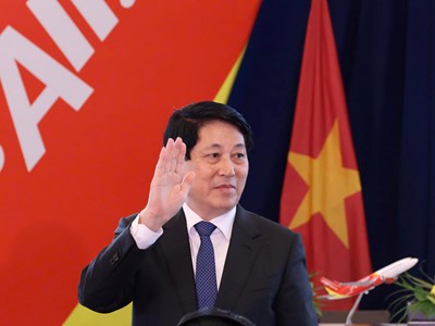 Chủ tịch nước Lương Cường chứng kiến Vietjet nhận bàn giao tàu bay Boeing đầu tiên – dấu mốc 30 năm quan hệ Việt Nam – Hoa Kỳ