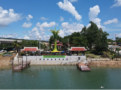 Những huyền thoại bất tử bên dòng sông xanh Long Đại