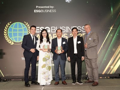 VinUni “chiến thắng kép” tại ESG Business Awards 2025