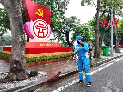 Urenco tăng cường vệ sinh môi trường phục vụ Đại hội Đảng bộ thành phố Hà Nội lần thứ XVIII, nhiệm kỳ 2025–2030