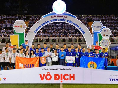 Công đoàn Ngân hàng Việt Nam với lực lượng nòng cốt SHB FC giành ngôi Á quân Giải bóng đá công nhân, viên chức năm 2025