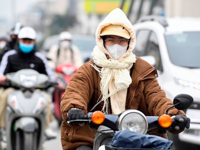 Dự báo thời tiết 28.11: Hà Nội sáng sớm trời rét, TP.HCM cả ngày mưa dông