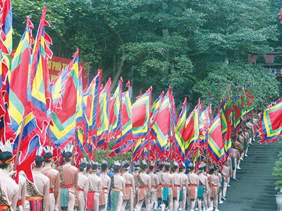  Từ “kim chỉ nam” đến động lực mới cho Đất Tổ