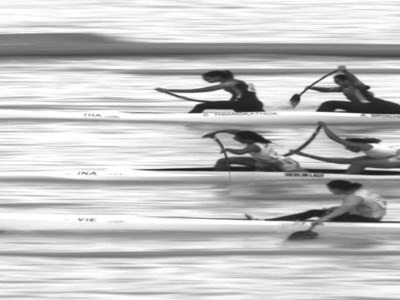 Canoe đôi nữ 200m: Việt Nam giành HCV với 43 giây 419, hơn Thái Lan đúng 0,010 giây