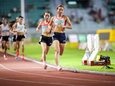 Highlight điền kinh Việt Nam 13.12: Những bước chạy đem về HCV của Nguyễn Thị Oanh