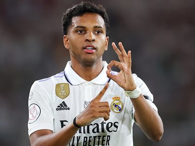 Tin chuyển nhượng ngày 3.1: Liverpool áp sát Ordóñez, Rodrygo tính đường rời Bernabéu