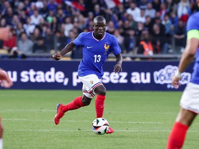 Tin chuyển nhượng ngày 15.1: Barcelona cân nhắc mua đứt Rashford