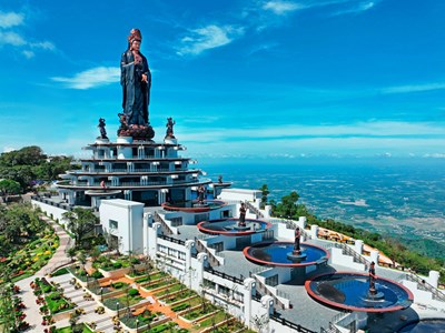 Không phải danh lam thắng cảnh, công viên chủ đề mới là xu hướng được du khách tìm kiếm nhiều nhất cho năm 2026