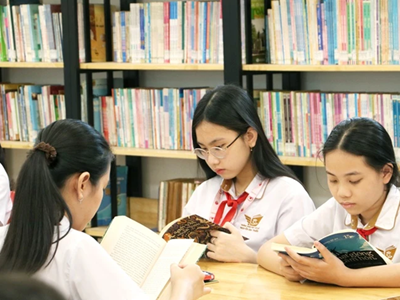 Dự kiến miễn phí sách giáo khoa trên phạm vi cả nước từ năm học 2029-2030