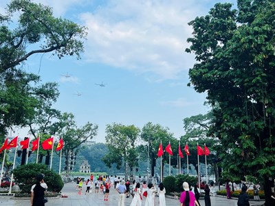 Điểm tin du lịch ngày 15.4: Hà Nội sôi động hoạt động văn hóa dịp lễ 30.4 - 1.5