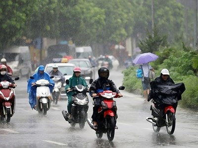 Thời tiết hôm nay 18.4: Hà Nội mưa rào và dông