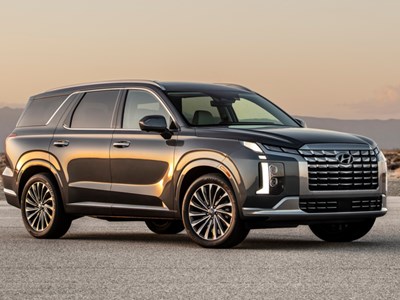 Hyundai Palisade giảm giá tới 170 triệu, rẻ hơn Santa Fe