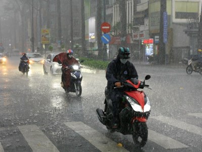 Thời tiết hôm nay 11.5: Bắc Bộ mưa trên diện rộng, Nam Bộ tiếp tục nắng nóng