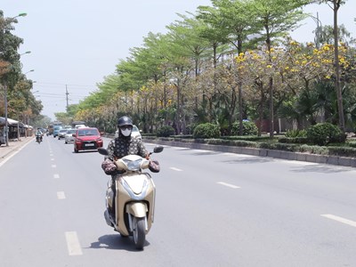Thời tiết hôm nay 24.5: Bắc Bộ nắng nóng, Nam Bộ mưa dông