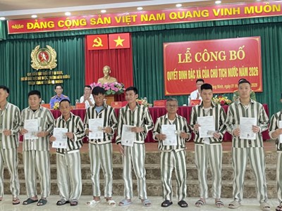 Hải Phòng, Quảng Ninh: Công bố Quyết định đặc xá cho gần 300 phạm nhân