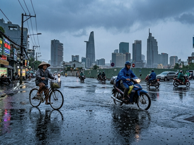 Thời tiết hôm nay 4.6: TP. Hồ Chí Minh và các tỉnh Nam Bộ mưa to đến rất to