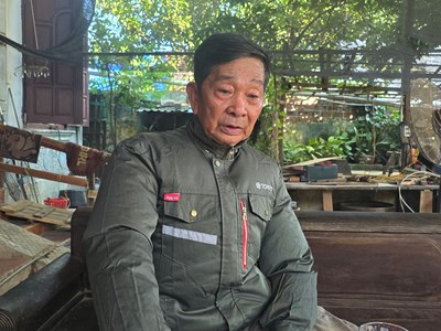 Chuyện người hồi sinh thuyền buồm đỏ ba vách chạy ngược gió