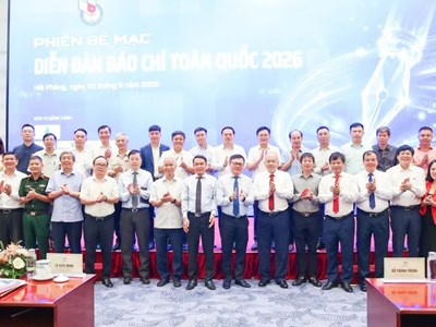 Công bố 10 quy tắc sử dụng AI trong hoạt động báo chí
