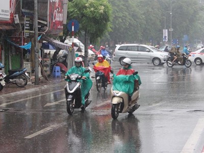 Dự báo thời tiết hôm nay 30.6: Bắc Bộ mưa to, Trung Bộ nắng nóng