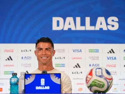 Ronaldo: Không nợ nần bóng đá, tận hưởng “đặc ân” và tiếng cười mang tên Messi