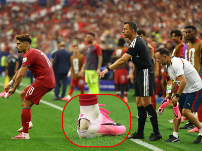Vì sao Pedro Neto cắt hở gót giày khi đá World Cup?