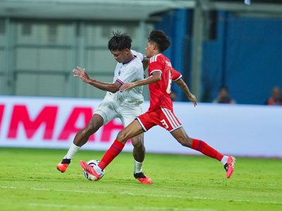 Highlight Singapore vs Thái Lan: “Voi chiến” nối dài mạch bất bại