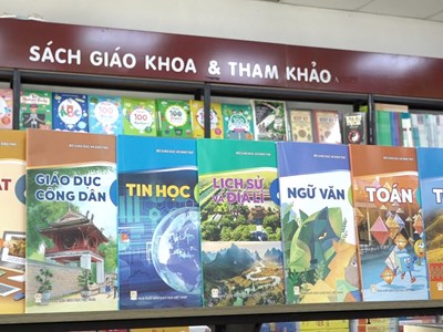 NXBGDVN phát hành 228 triệu bản sách giáo khoa, ưu tiên học sinh vùng khó khăn