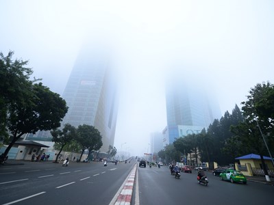 Thời tiết hôm nay 15.10: Bắc Bộ sáng sớm có sương mù