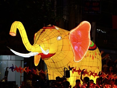 Để trẻ em hôm nay được “chơi mà học”