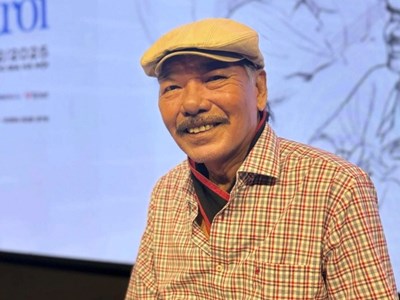 Nhạc sĩ Trần Tiến nghẹn ngào khi show “Về đây bốn cánh chim trời” bị huỷ