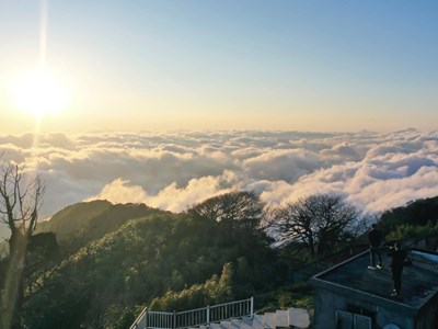 Phia Oắc mùa lạnh: Vương quốc băng giữa lòng Cao Bằng