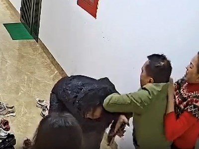 Sống bất an ở chung cư từ những điều tưởng như... nhỏ nhặt