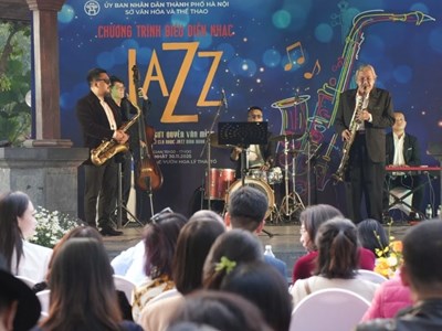 Âm nhạc Nhà Bát Giác: Điểm hẹn nghệ thuật đường phố mới của Hà Nội