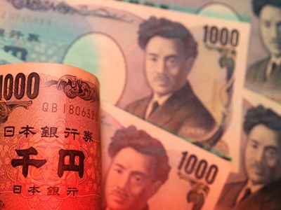Đồng yên phục hồi sau bầu cử Nhật Bản