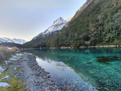 Bí ẩn những vùng nước trong xanh nhất thế giới