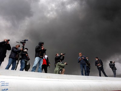 Tehran chìm trong mưa độc do cơ sở công nghiệp bị tấn công