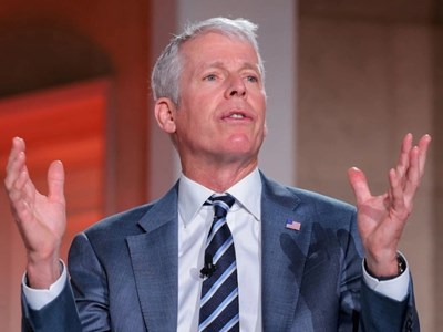 Mỹ xả 172 triệu thùng dầu dự trữ