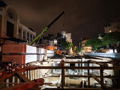 Hà Nội chống ngập bằng mô hình 'thành phố bọt biển': Giữ nước, không xả nhanh