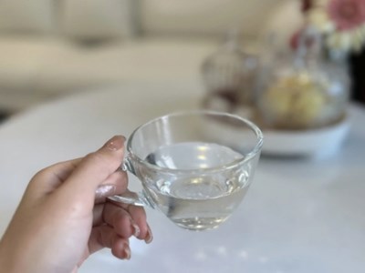 Thời điểm uống nước giúp phòng ngừa đột quỵ và nhồi máu cơ tim