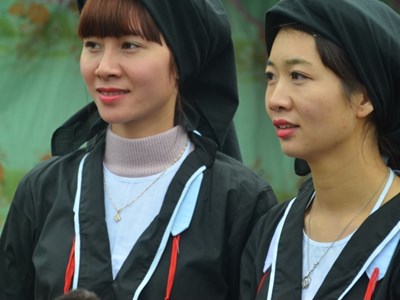 Trang phục truyền thống người Sán Dìu lưu giữ hồn văn hóa dân tộc