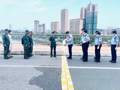 Trao trả 3 đối tượng người nước ngoài vi phạm pháp luật tại Việt Nam