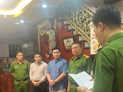 Hải Phòng: Triệt phá đường dây buôn lậu lớn trị giá 1.000 tỉ đồng xuyên biên giới