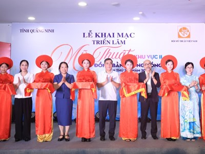 Khai mạc Triển lãm Mỹ thuật khu vực II tại Quảng Ninh