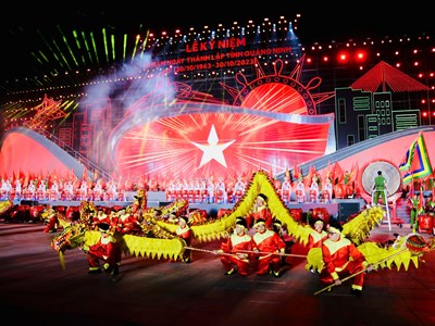 Quảng Ninh lên thành phố: Dấu mốc đặc biệt trong lịch sử phát triển