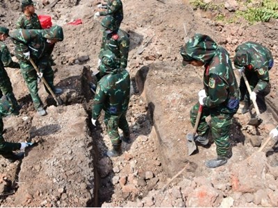 Phát hiện thêm 11 hài cốt, 5 di vật tại Công viên Lê Thị Riêng