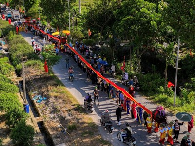 Đặc sắc lễ hội tại ngôi đền nghìn năm thờ Hoàng Thái hậu Ỷ Lan